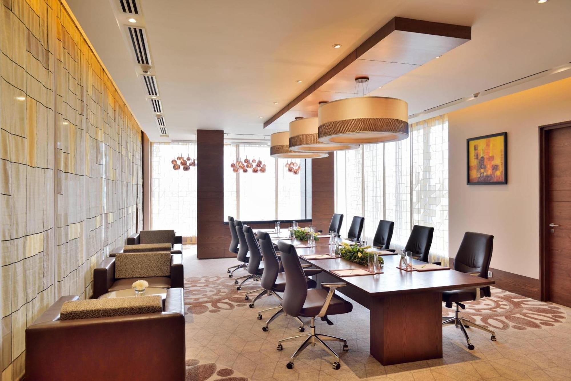 Hotel Courtyard By Marriott Raipur Exterior foto
