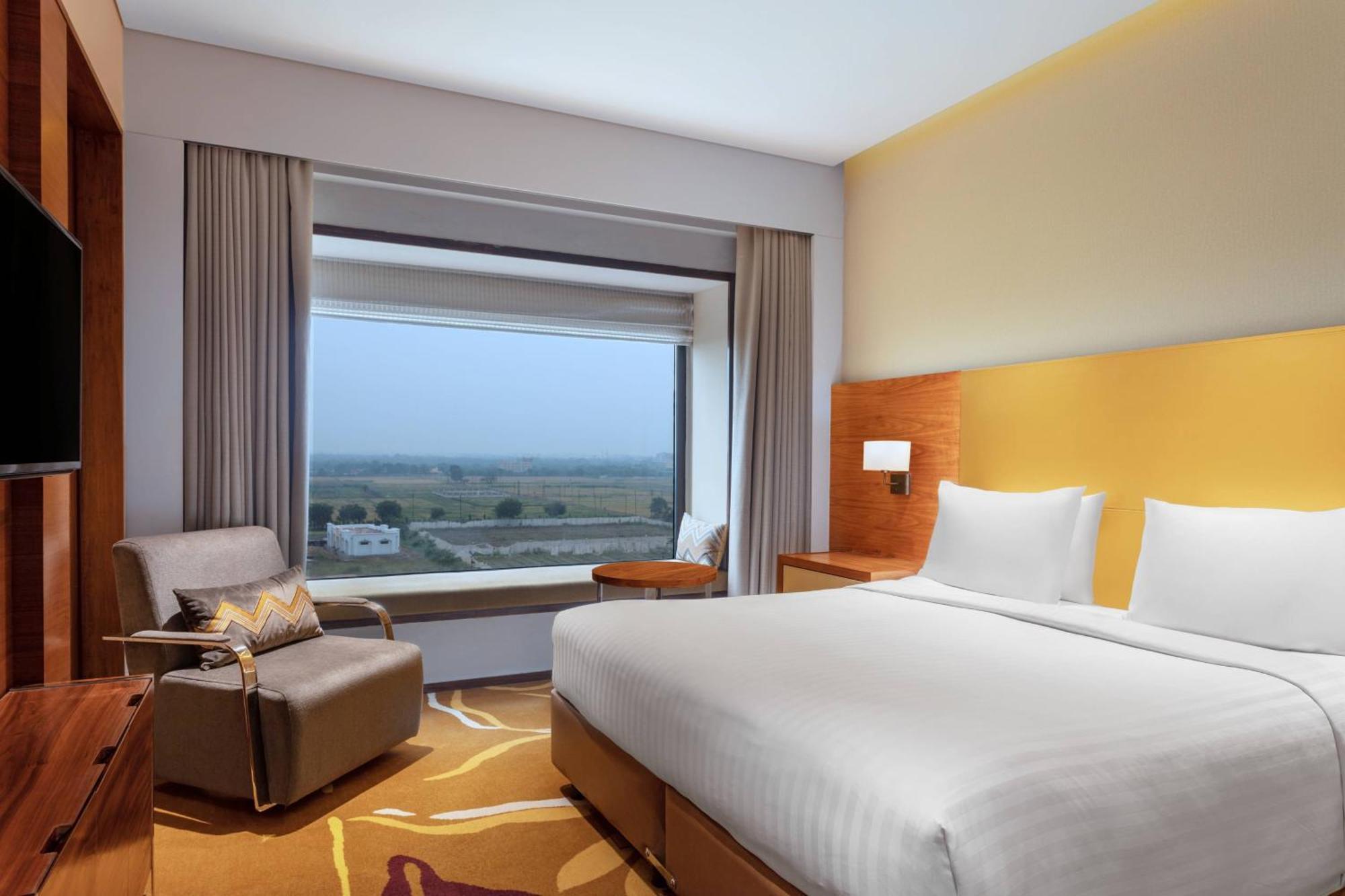 Hotel Courtyard By Marriott Raipur Exterior foto