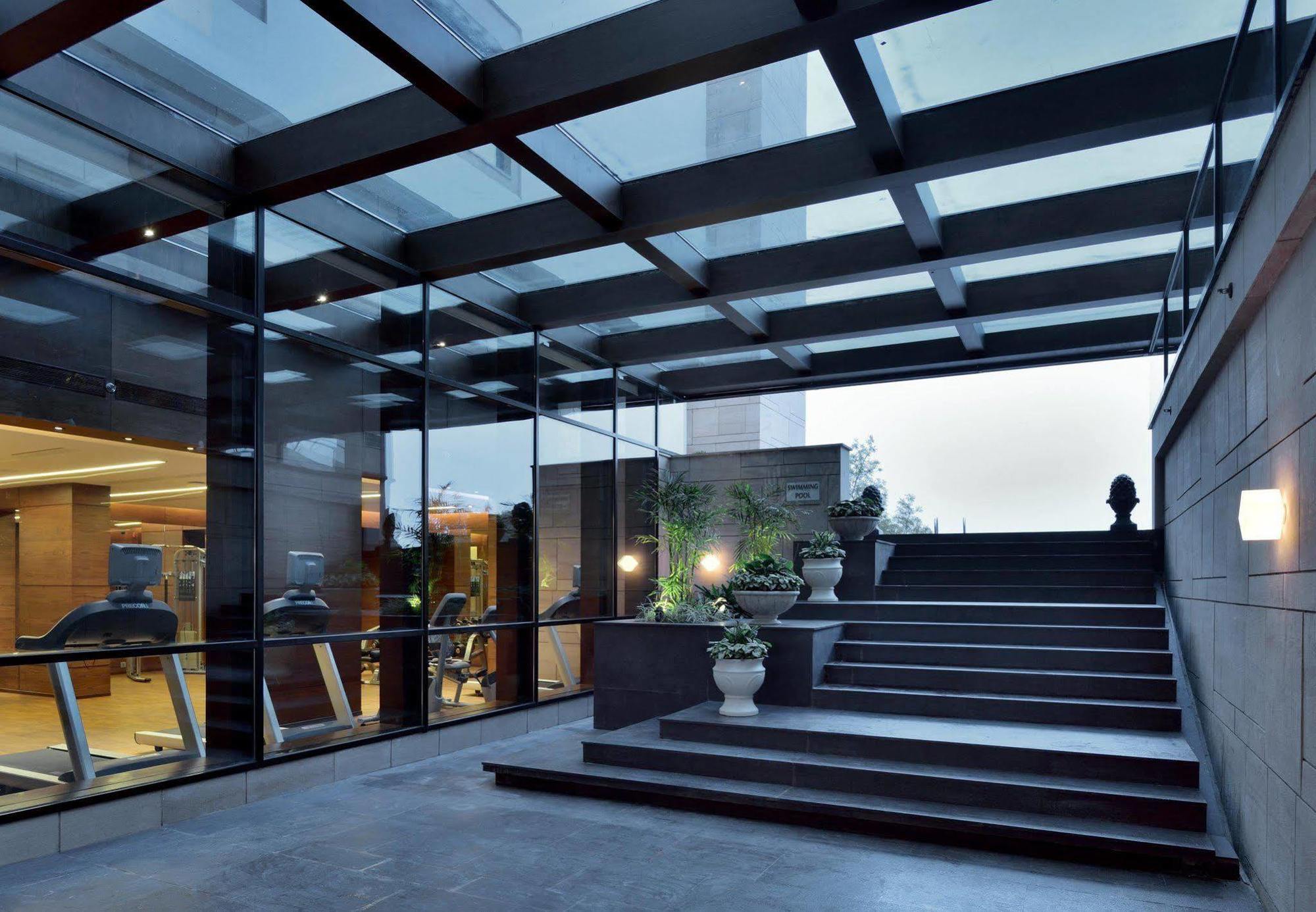 Hotel Courtyard By Marriott Raipur Exterior foto